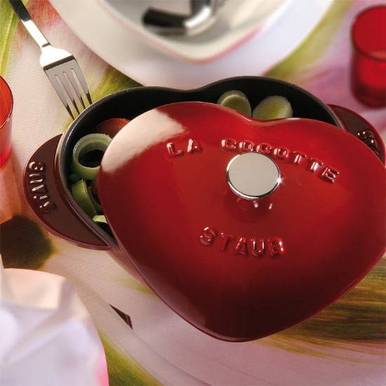 Cocotte coeur, ghisa, 20 cm/1.75L, Cherry - Staub
