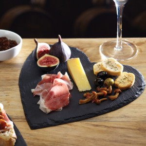 Appetizer serving platter, heart-shaped, 25 cm, slate. 'Artesa' - Kitchen Craft