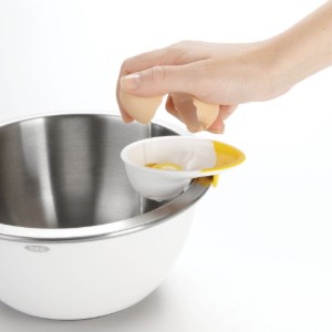 3-in-1 eggs separator - OXO