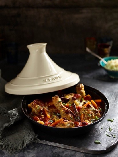 Cast iron Tajine, with ceramic lid, 28 cm - Staub 