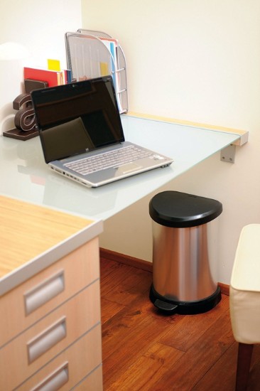 Trash bin, bil-pedala, 15L, "Deco" - Curver