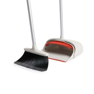 Set scopa e portapolvere, 135 cm - OXO