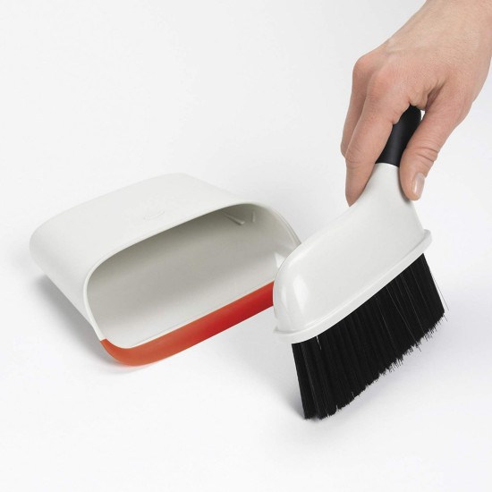 Compacte set borstel en stoffer - OXO
