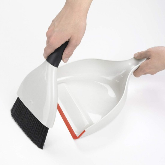 Set spazzola e paletta - OXO