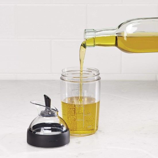 Shaker per condimenti per insalata, 240 ml - OXO