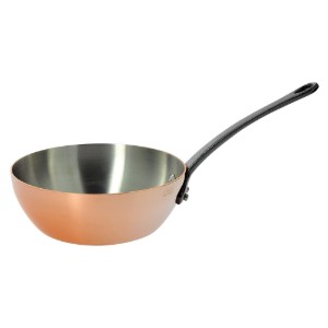 Sautepan "Inocuivre First Classe", 24 cm / 2,9 l, met gietijzeren handvat - merk "de Buyer"