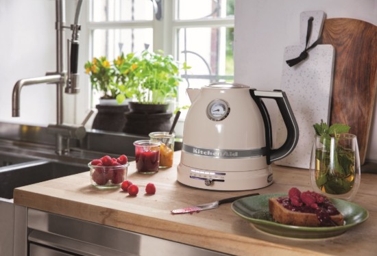 Bollitore elettrico, Artisan 1,5L, colore "Almond Cream" - marchio KitchenAid