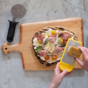 Pizza slicer, stainless steel, 7.1 cm - OXO