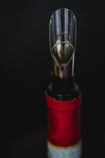 Beccuccio antigoccia con tappo per bottiglie di vino - Kitchen Craft