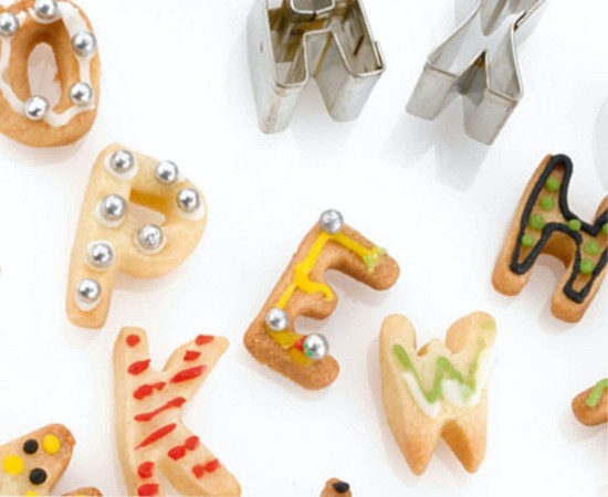 Set di 26 stampi per torte - di Kitchen Craft