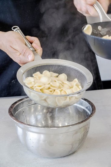 Sieve, diameter 18 cm - by Kitchen Craft