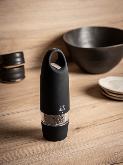 "Zest" elektrisk pepparkvarn, 18 cm, Black - Peugeot