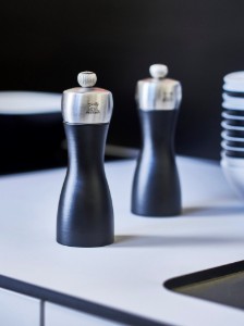 Set of 2 "Fidji" salt and pepper grinders, 15 cm, Matte Black - Peugeot