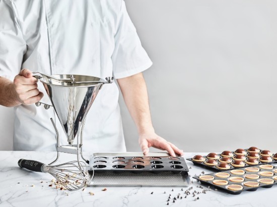 Imbuto automatico a pistone KWIK PRO per dosaggio impasti, con supporto, 1,9 L - marca "de Buyer"
