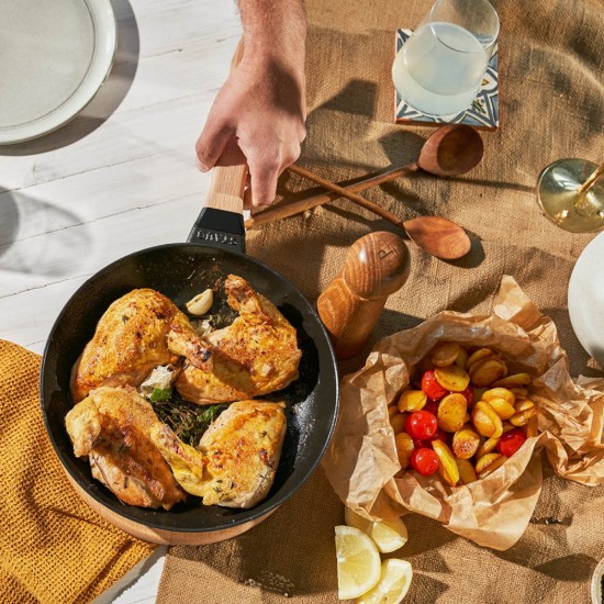 Padella, ghisa, con manico in legno, 20 cm - Staub