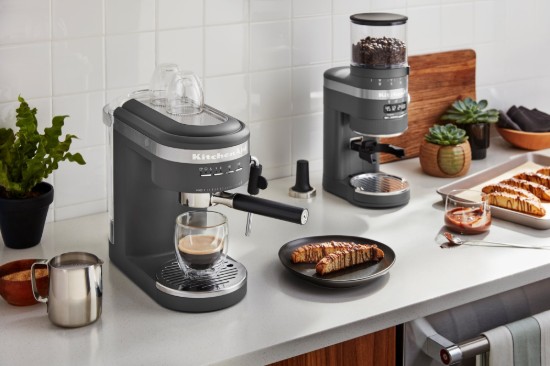 Machine expresso électrique "Artisan", 1470W, couleur "Charcoal Grey" - marque KitchenAid