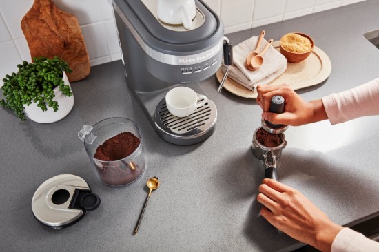 Machine expresso électrique "Artisan", 1470W, couleur "Charcoal Grey" - marque KitchenAid