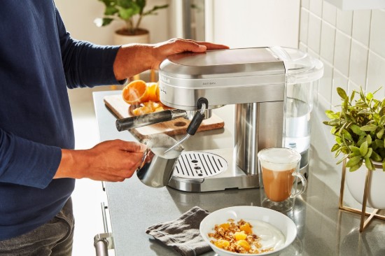 Macchina espresso elettrica "Artisan", 1470W, colore "Stainless Steel" - marchio KitchenAid