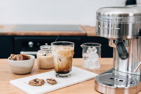 Macchina espresso elettrica "Artisan", 1470W, colore "Stainless Steel" - marchio KitchenAid