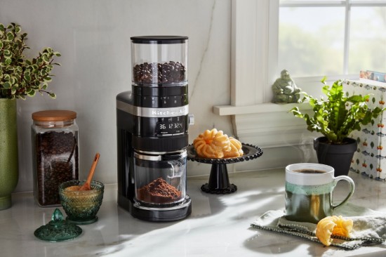 Ηλεκτρικός μύλος καφέ "Artisan", χρώματος "Onyx Black" - μάρκας KitchenAid