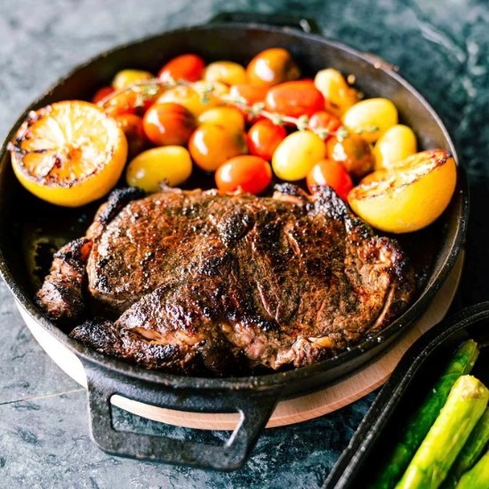 Cast iron frying pan, with removable handle, 25 cm, "SKILLET" model - Ooni