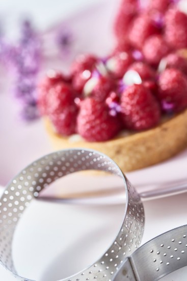 Perforated tart mold, stainless steel, 8.5 cm - "de Buyer" brand
