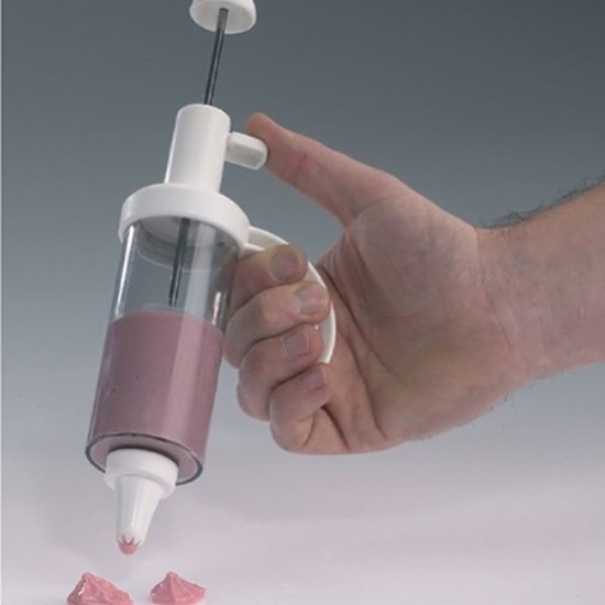 Decorating tool with 5 nozzles, 180 ml - Westmark