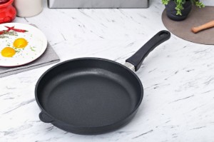 Padella, alluminio, 26 cm, altezza 5 cm, induzione - AMT Gastroguss
