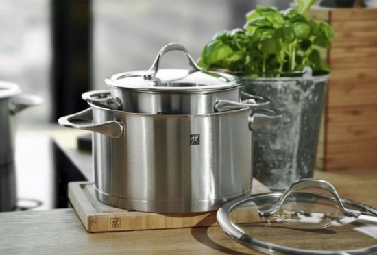 Set di pentole da 9 pezzi, acciaio inox, "Essence" - Zwilling