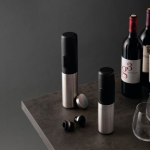 Elektrische kurkentrekker en foliesnijder, uit het assortiment "Rabbit" -gemaakt door Kitchen Craft