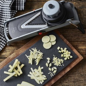 "VIPER" mandoline, V-vormig lemmet, 44 x 18,5 x 15 cm, - merk "de Buyer"