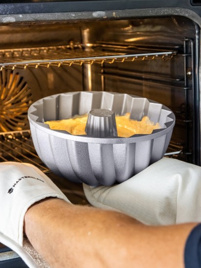 Bakform, aluminium, 24,5 cm, "Master Class" - Kitchen Craft