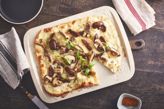 "Maestro" pizza baking tray, ceramic, 43.5x33.4cm, Clay - Emile Henry