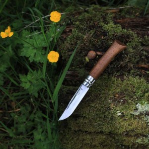 Zakmes N°09, roestvrij staal, 9cm, "Tradition Luxe", Walnut  - Opinel