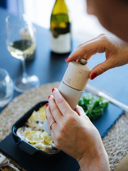 Pepper grinder, 18 cm, "Line" Aluminium - Peugeot