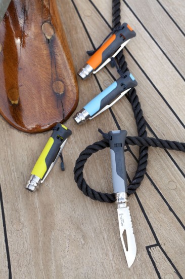 Coltellino tascabile N°08 con fischietto, acciaio inossidabile, 8,5 cm, "Outdoor", Soft Blue - Opinel