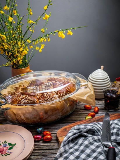 Oval dish with lid, made of heat-resistant glass, "Essentials", 4.4 l + 1.4 L - Pyrex