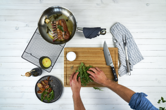 Cutting board, bamboo, 42 × 31 cm, 4 cm thick - Zwilling
