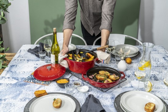 Set van 2 kookgerei Cocotte, gietijzer, 24 cm, Cherry - Staub