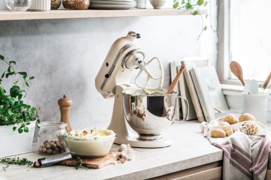 Batedeira com cuba 4,8L, Modelo 125, Artisan, Fresh Linen - KitchenAid
