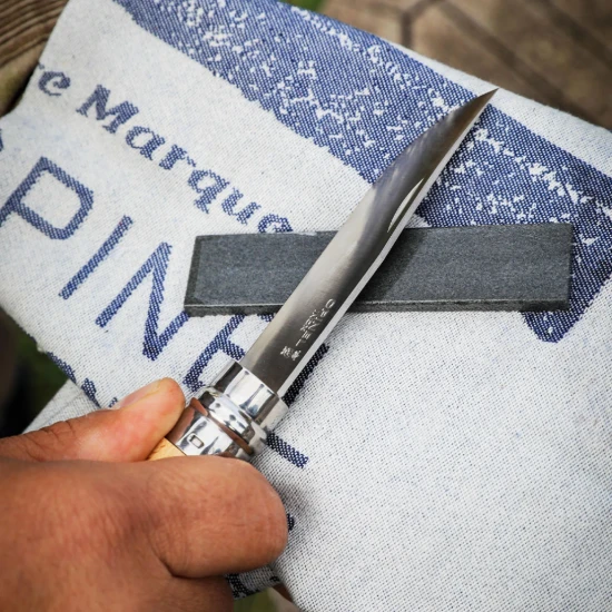 Natural sharpening stone, 10 cm - Opinel