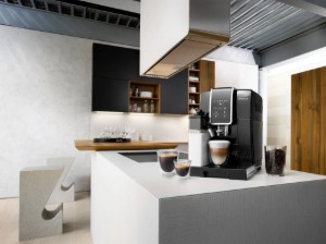 Macchina per caffè espresso automatica 1450W, "Dinamica", Nero - DeLonghi