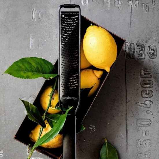 Premium citrusrasp, roestvrij staal, 31 x 4,7 cm, serie "Black Sheep" - Microplane