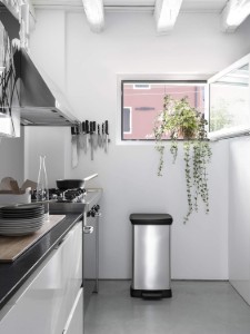 Prullenbak "Deco" voorzien van pedaal, 50 L, Metallic grijs - Curver