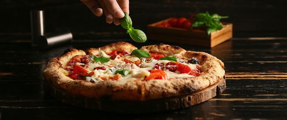 Hoe maak je thuis het beste pizzadeeg